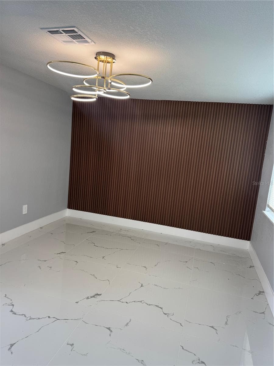 6205 WESTPORT DRIVE — photo 3 of 13