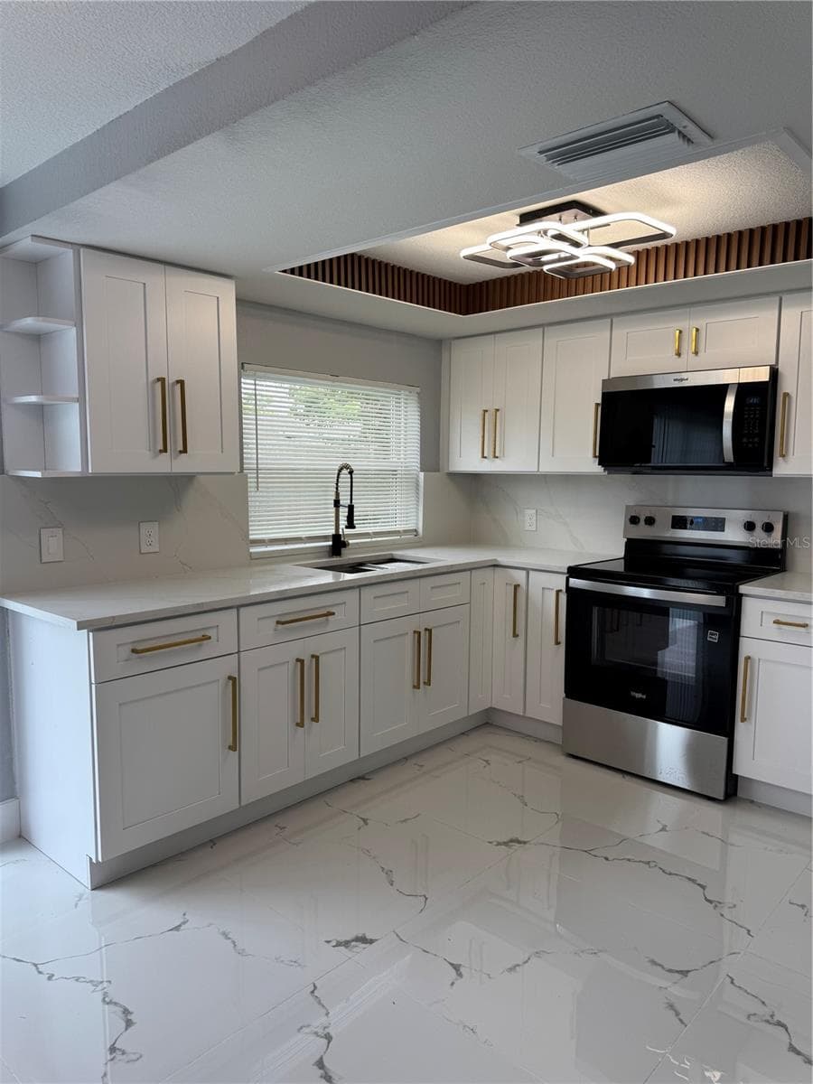 6205 WESTPORT DRIVE — photo 5 of 13
