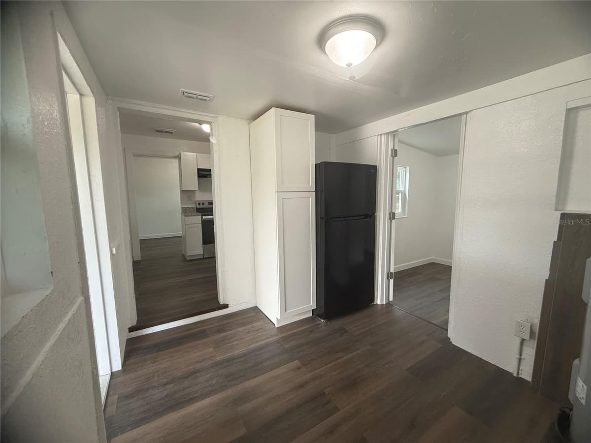 309 1ST STREET — photo 14 of 23
