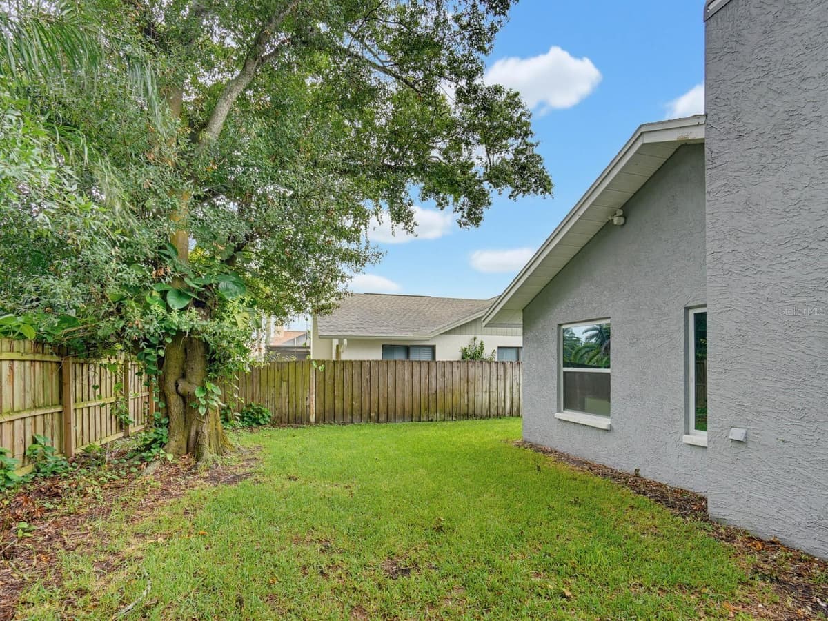 2988 PINEWOOD RUN — photo 40 of 43