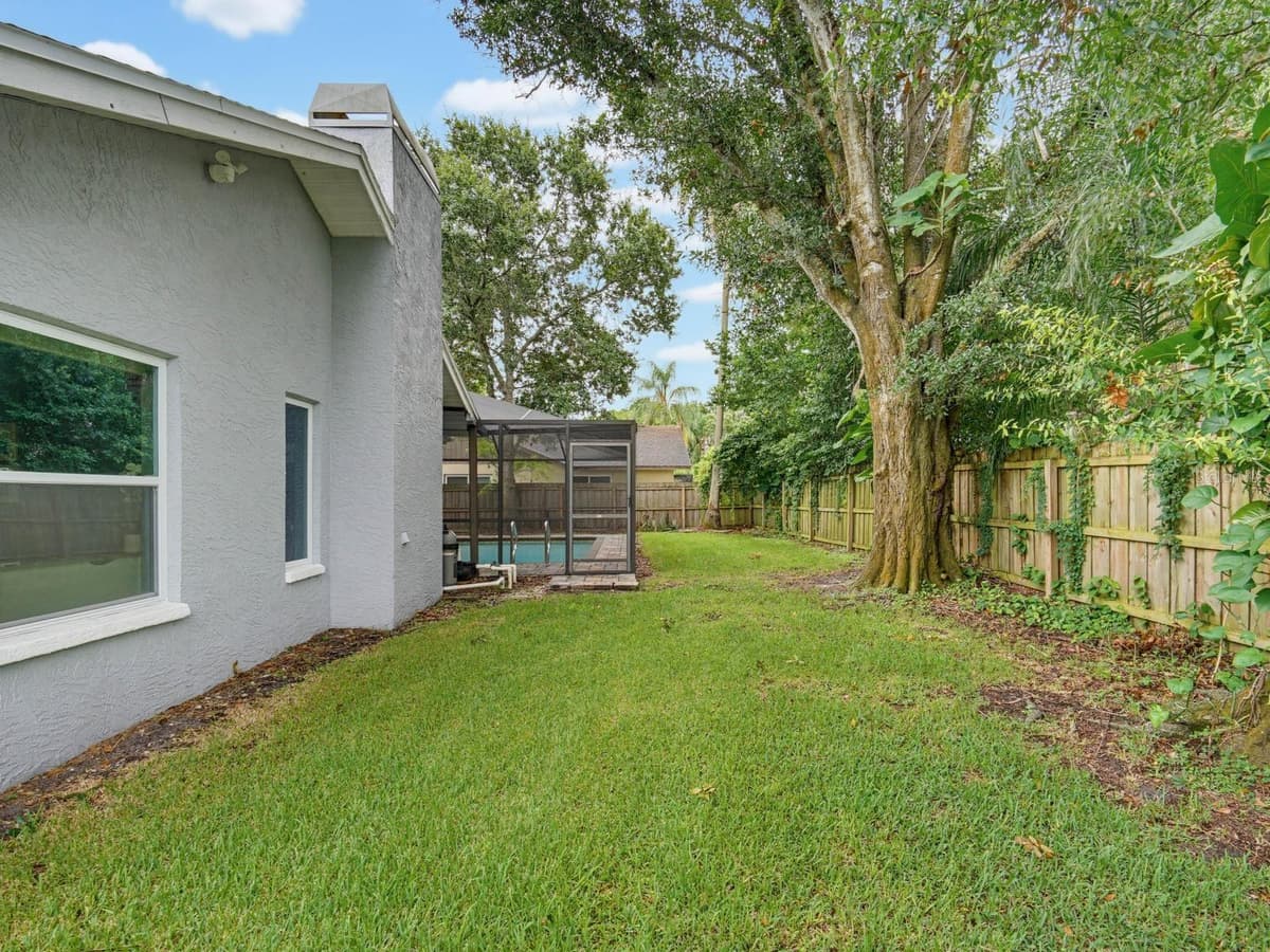 2988 PINEWOOD RUN — photo 38 of 43