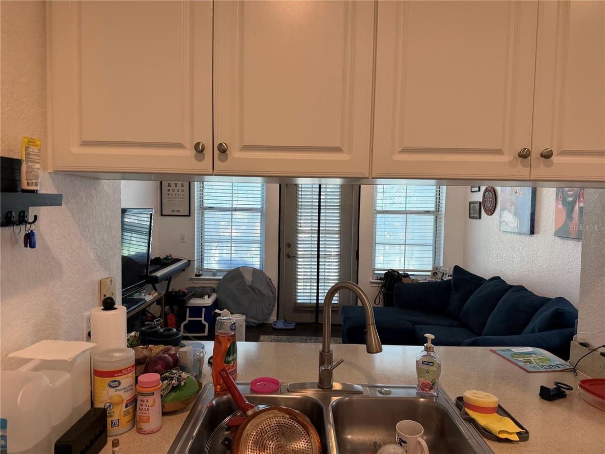 860 ORANGE AVENUE — photo 10 of 26