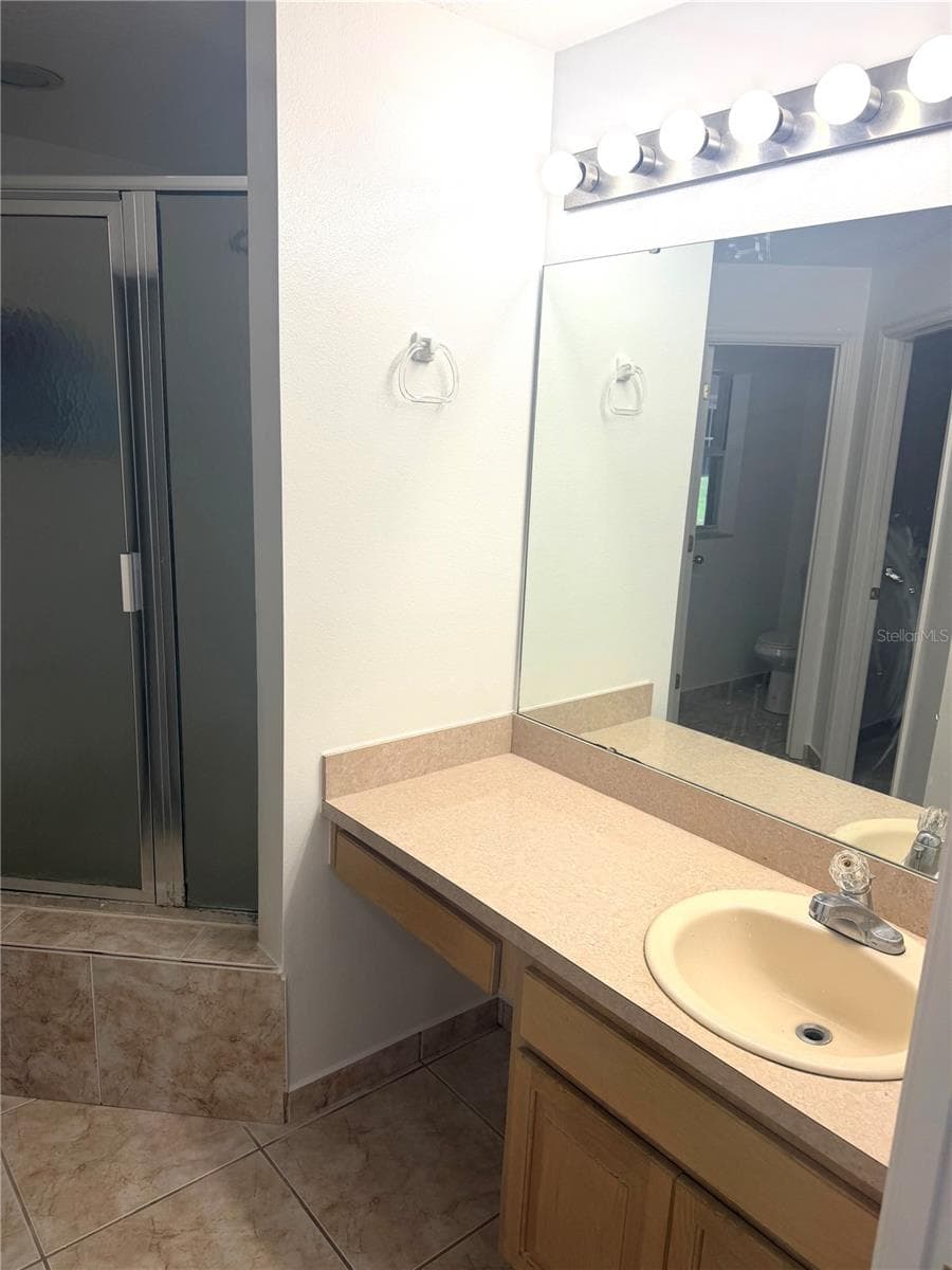 1901 ASHLEY OAKS COURT — photo 8 of 21