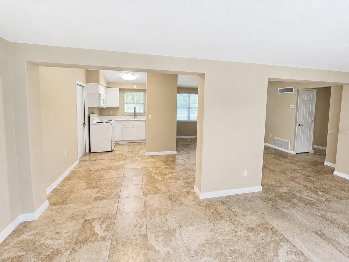 4200 WINTHROP STREET — photo 5 of 18