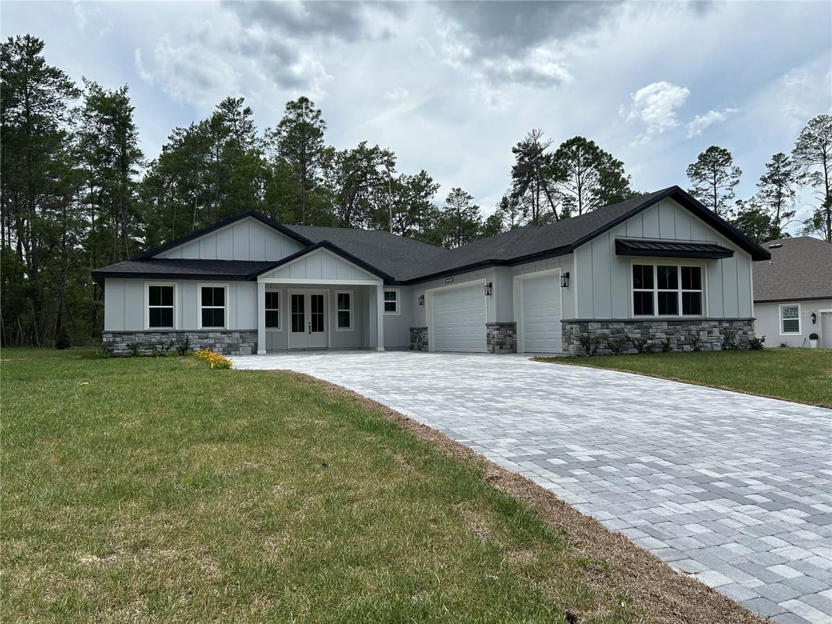 7804 VOYAGER DRIVE — photo 2 of 21