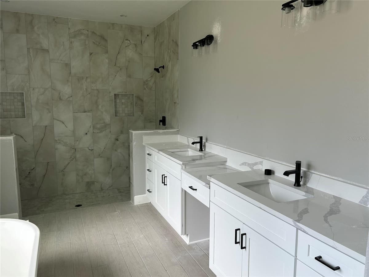 7804 VOYAGER DRIVE — photo 9 of 21