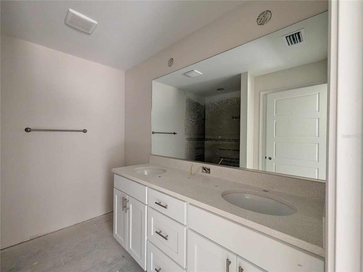 8943 TROJAN DRIVE — photo 7 of 36