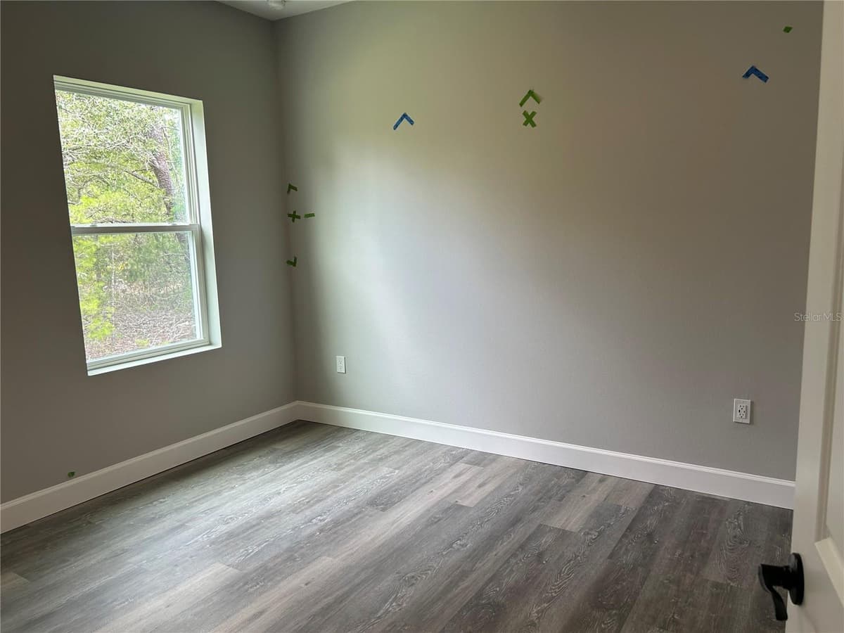 21 GREVILLEA COURT — photo 12 of 22