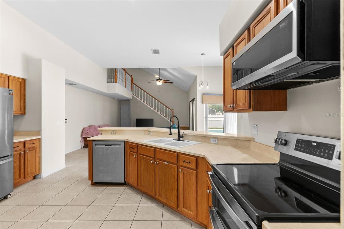 16222 EGRET HILL STREET — photo 20 of 70
