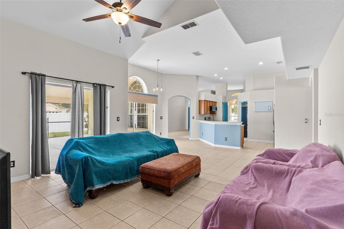 16222 EGRET HILL STREET — photo 16 of 70
