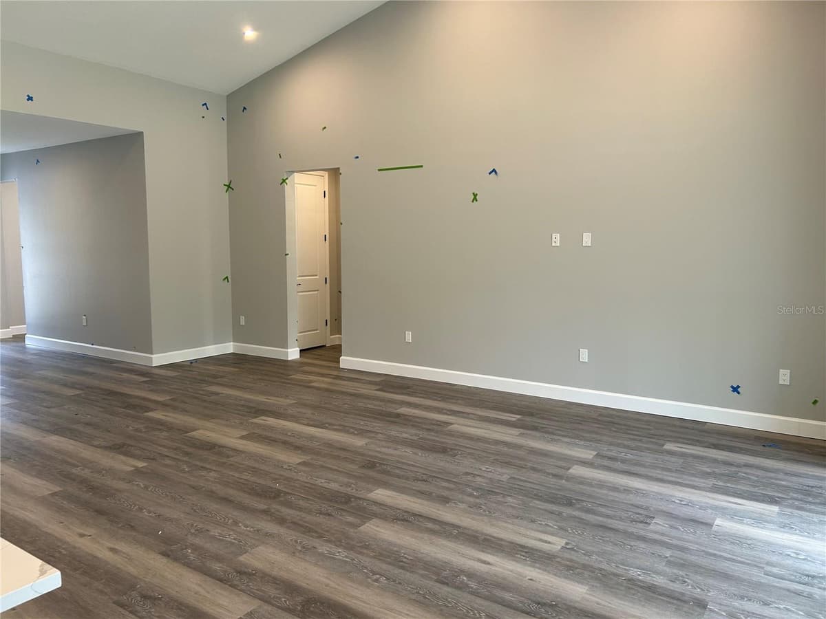 13 CACTUS STREET — photo 5 of 22