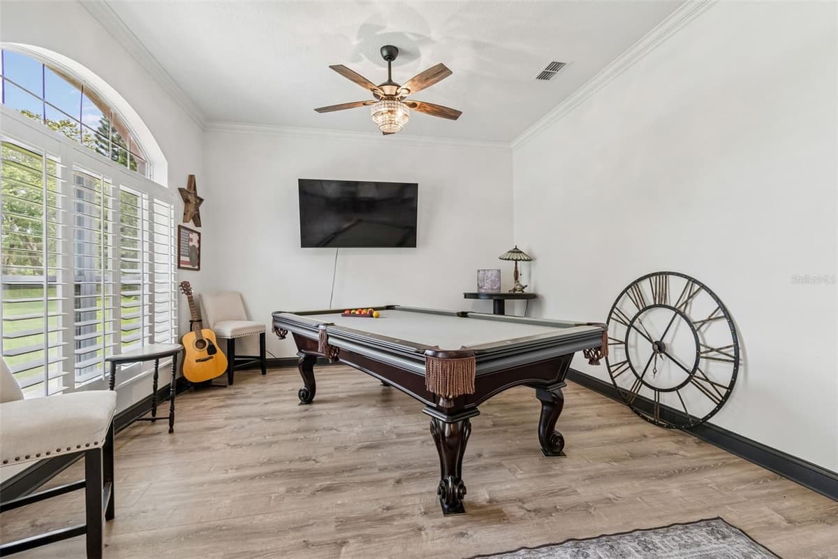 6568 MILLSTONE DRIVE — photo 10 of 55