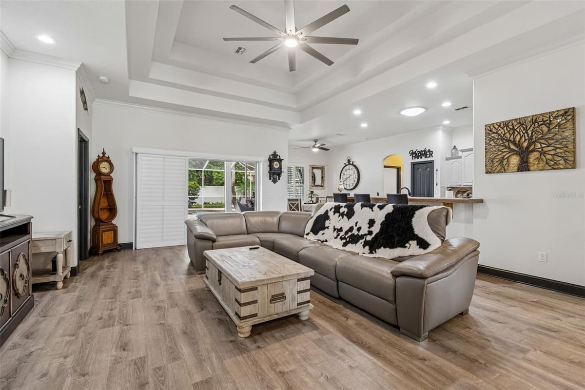 6568 MILLSTONE DRIVE — photo 13 of 55