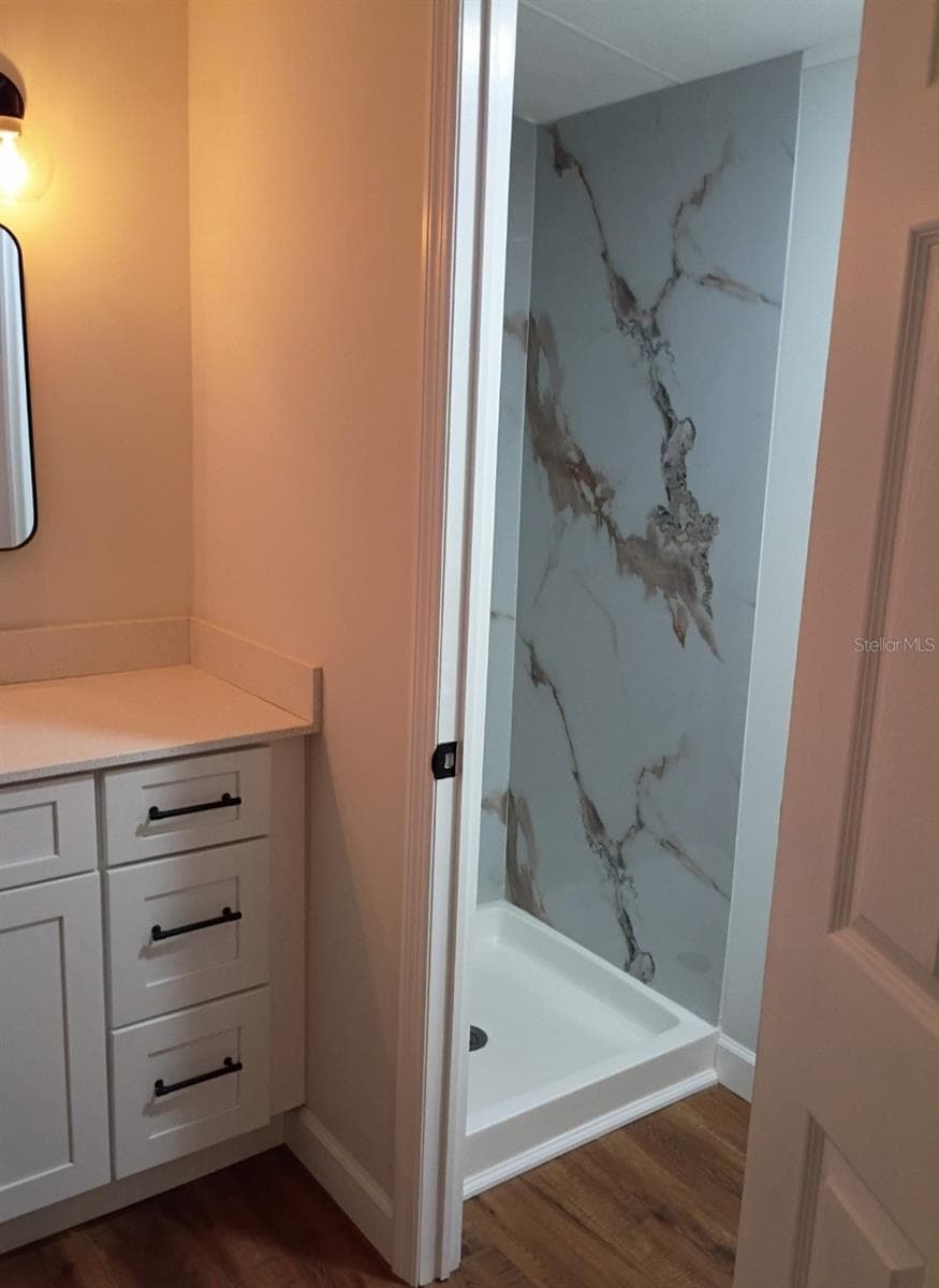 105 CANARY LANE — photo 11 of 32