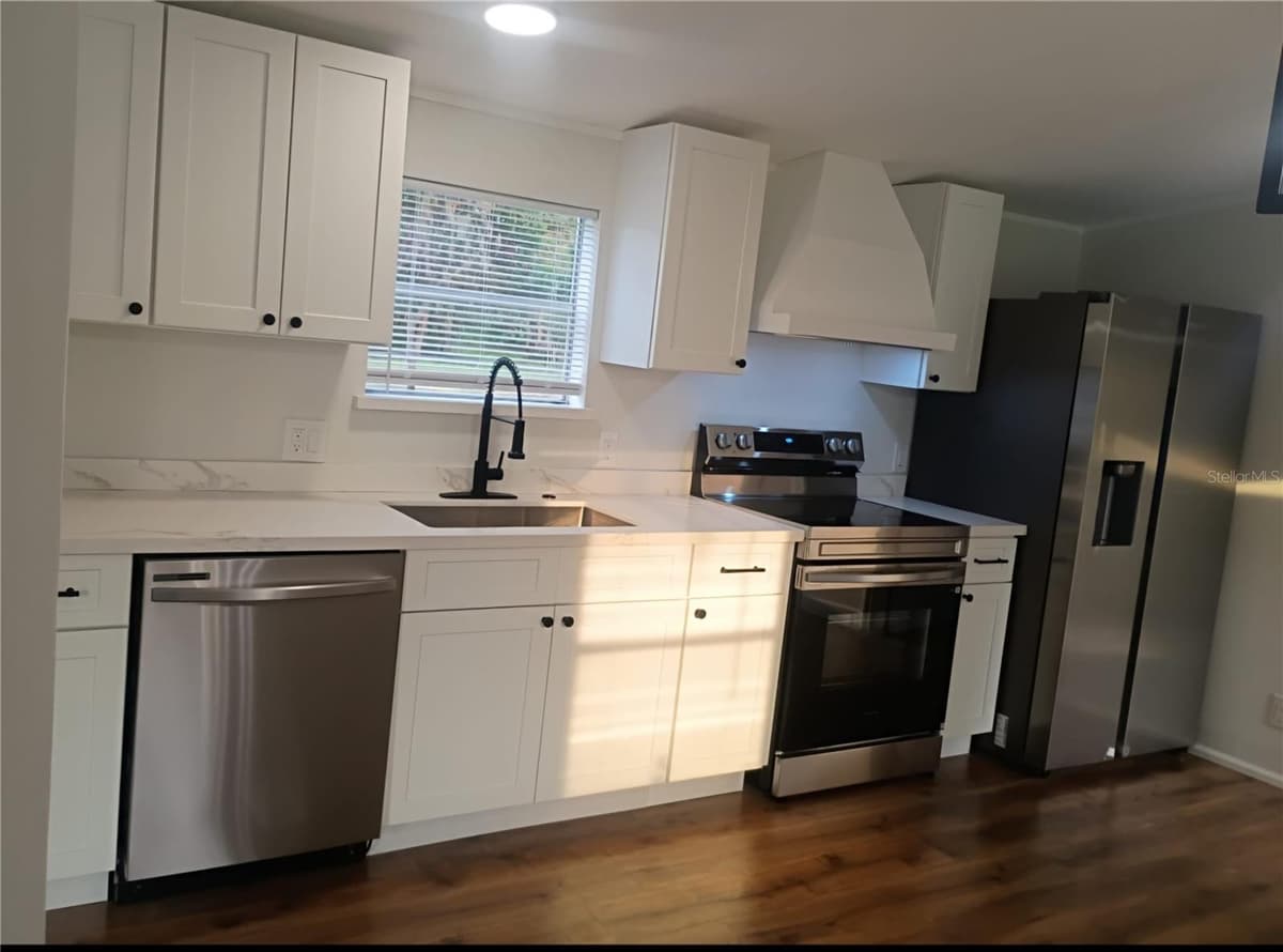 105 CANARY LANE — photo 15 of 32