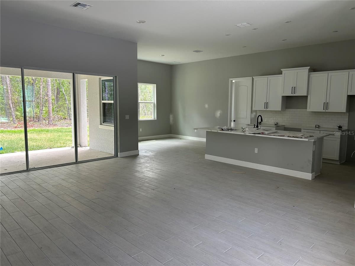 13248 QUIGLEY AVENUE — photo 3 of 21