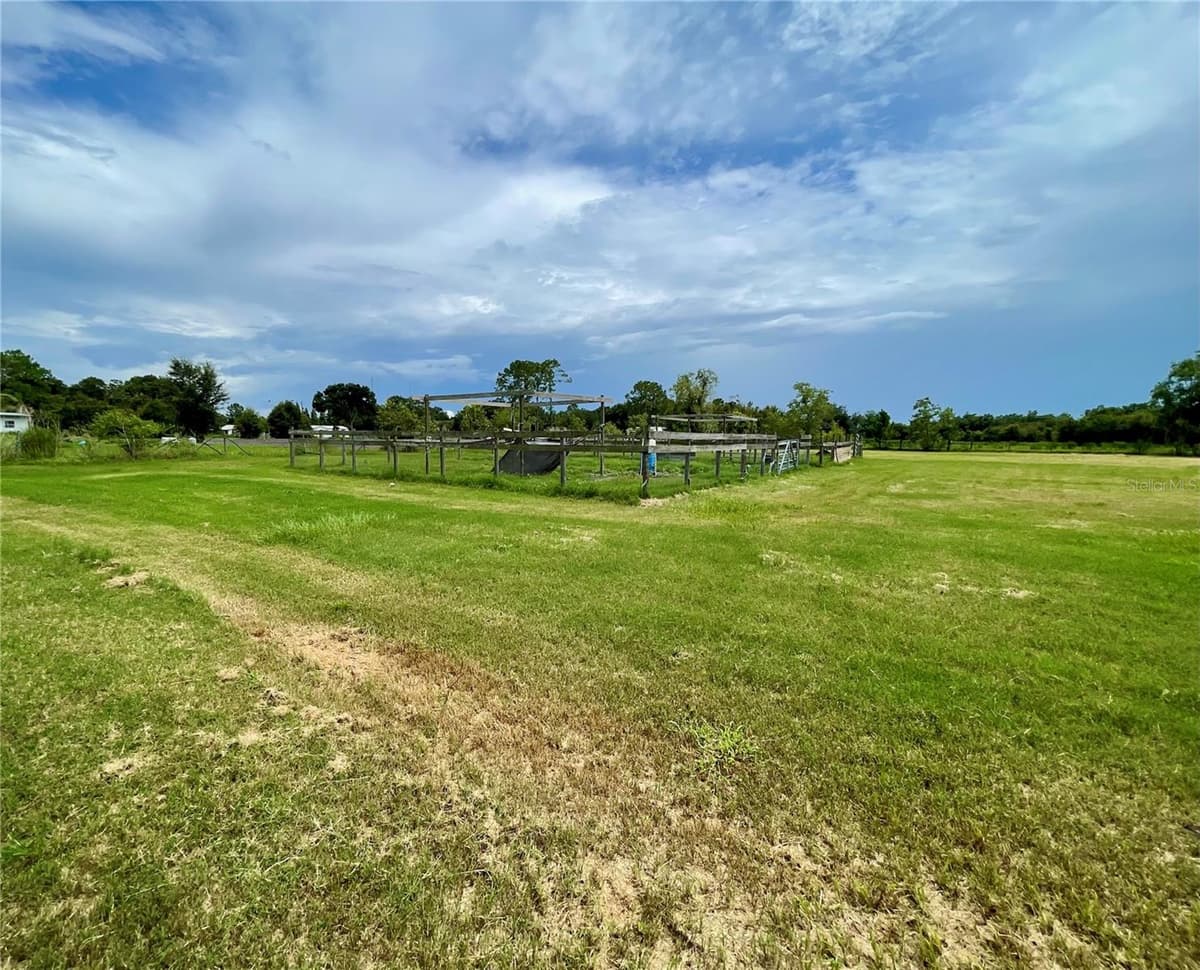 3627 TOM MATTHEWS ROAD — photo 46 of 57