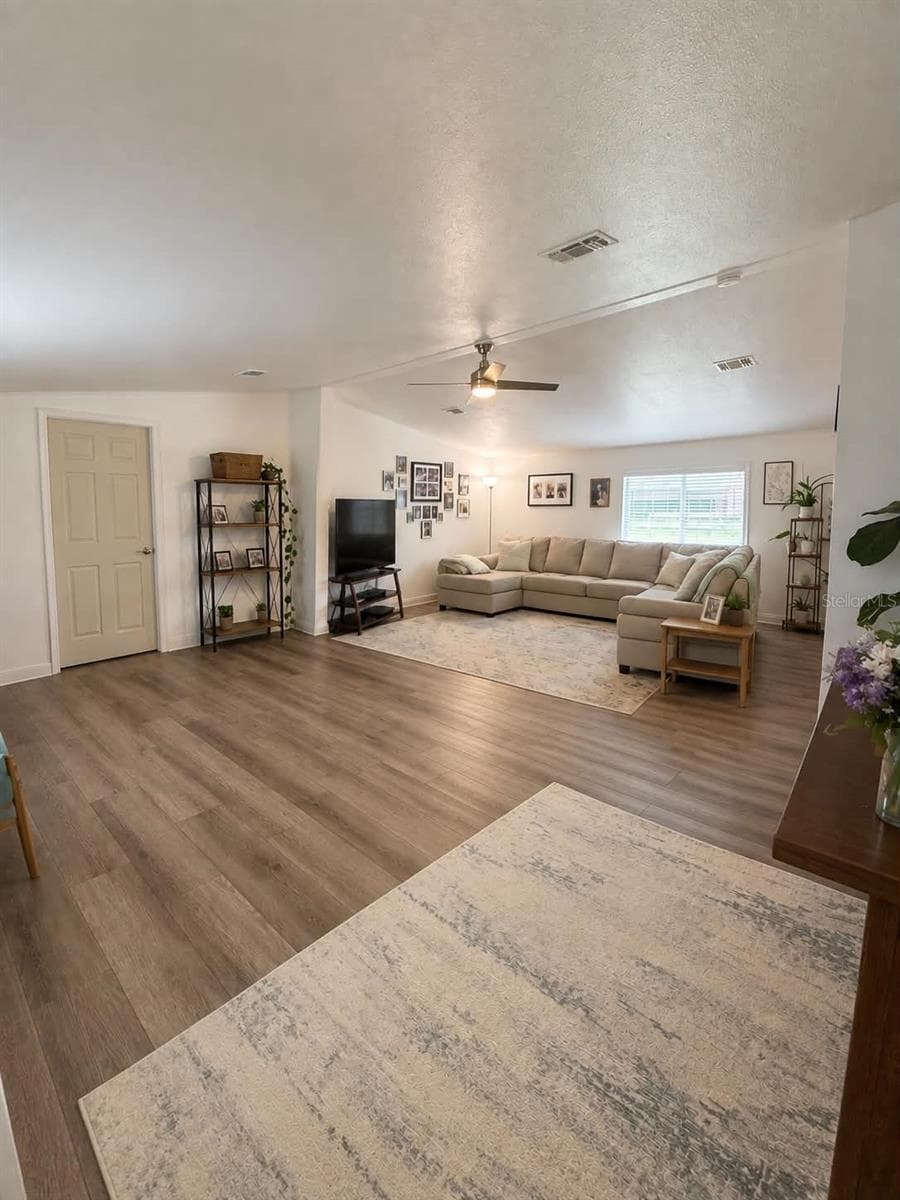 3627 TOM MATTHEWS ROAD — photo 3 of 57