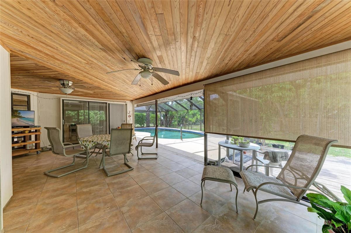 523 CASAS BONITAS DRIVE — photo 29 of 39
