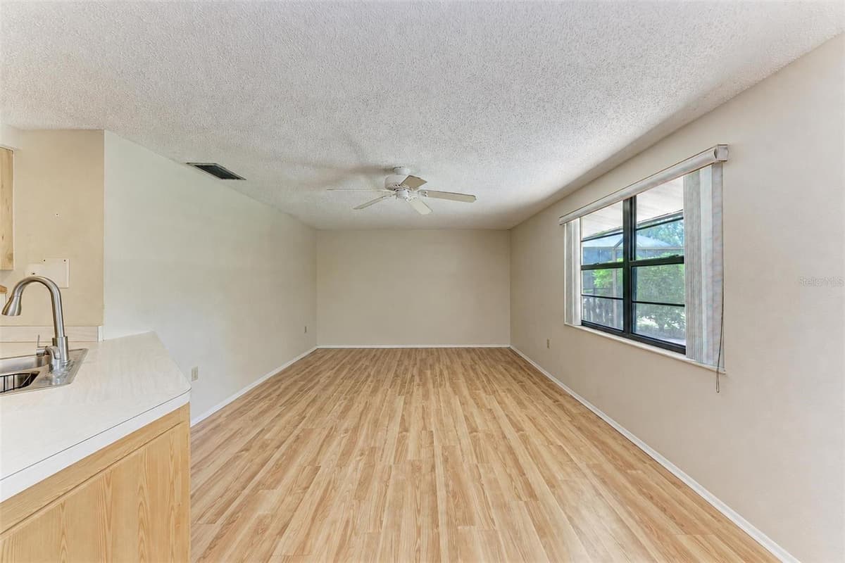 523 CASAS BONITAS DRIVE — photo 20 of 39