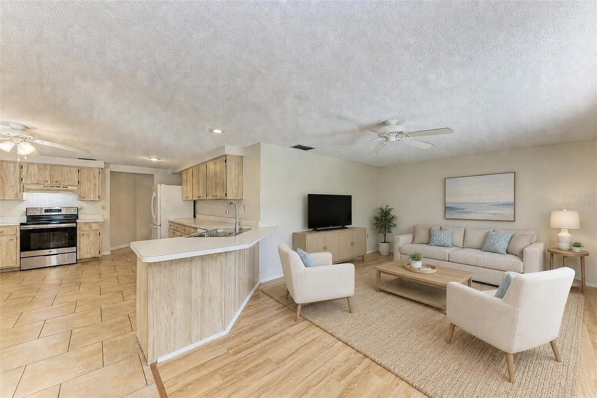 523 CASAS BONITAS DRIVE — photo 18 of 39