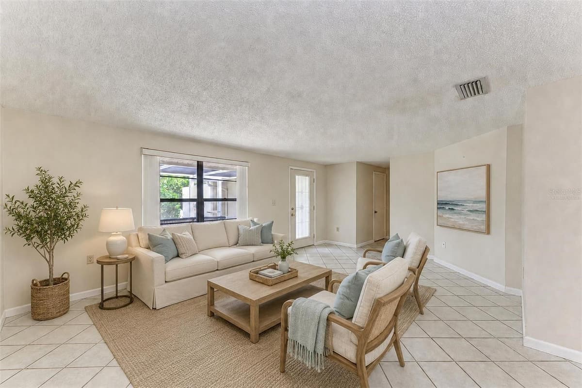 523 CASAS BONITAS DRIVE — photo 7 of 39