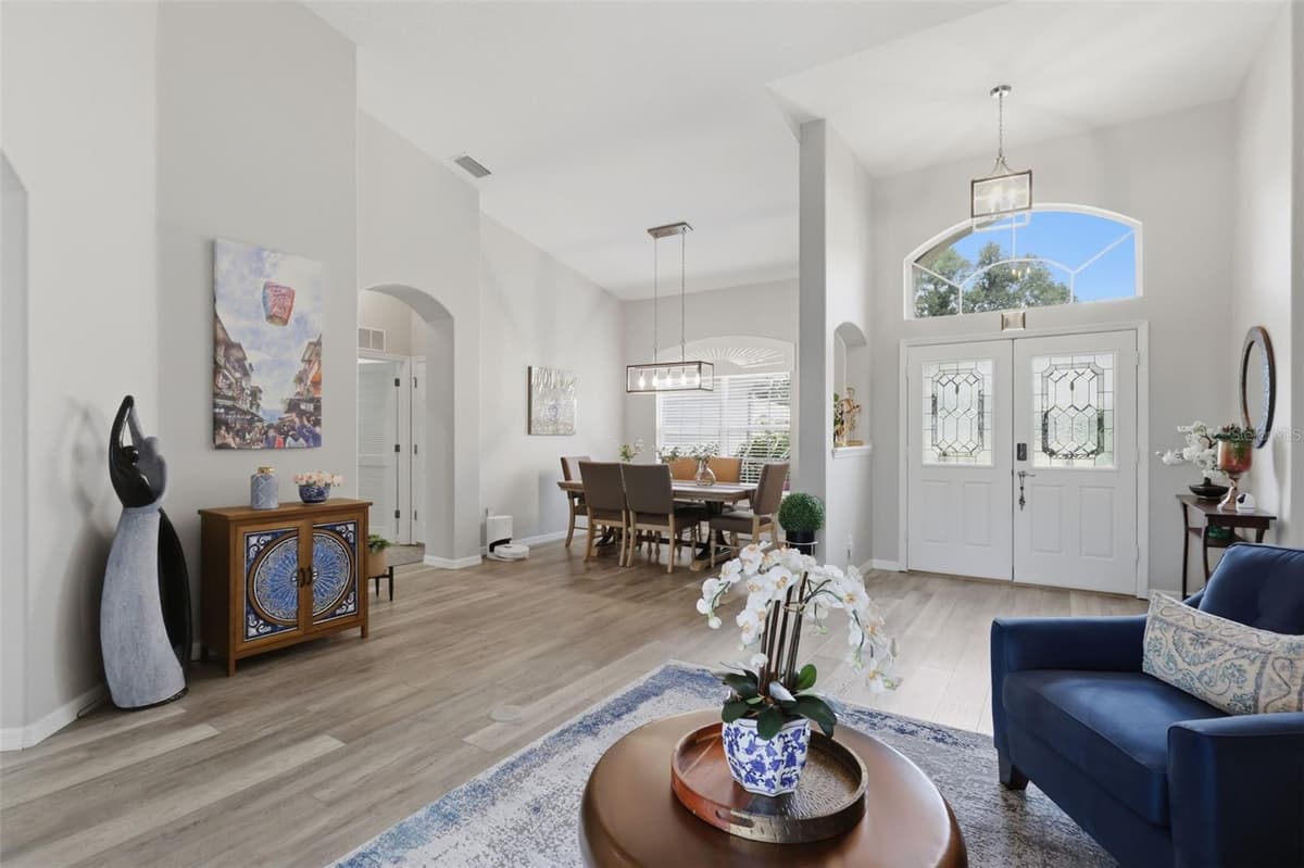 5519 AURORA DRIVE — photo 6 of 29