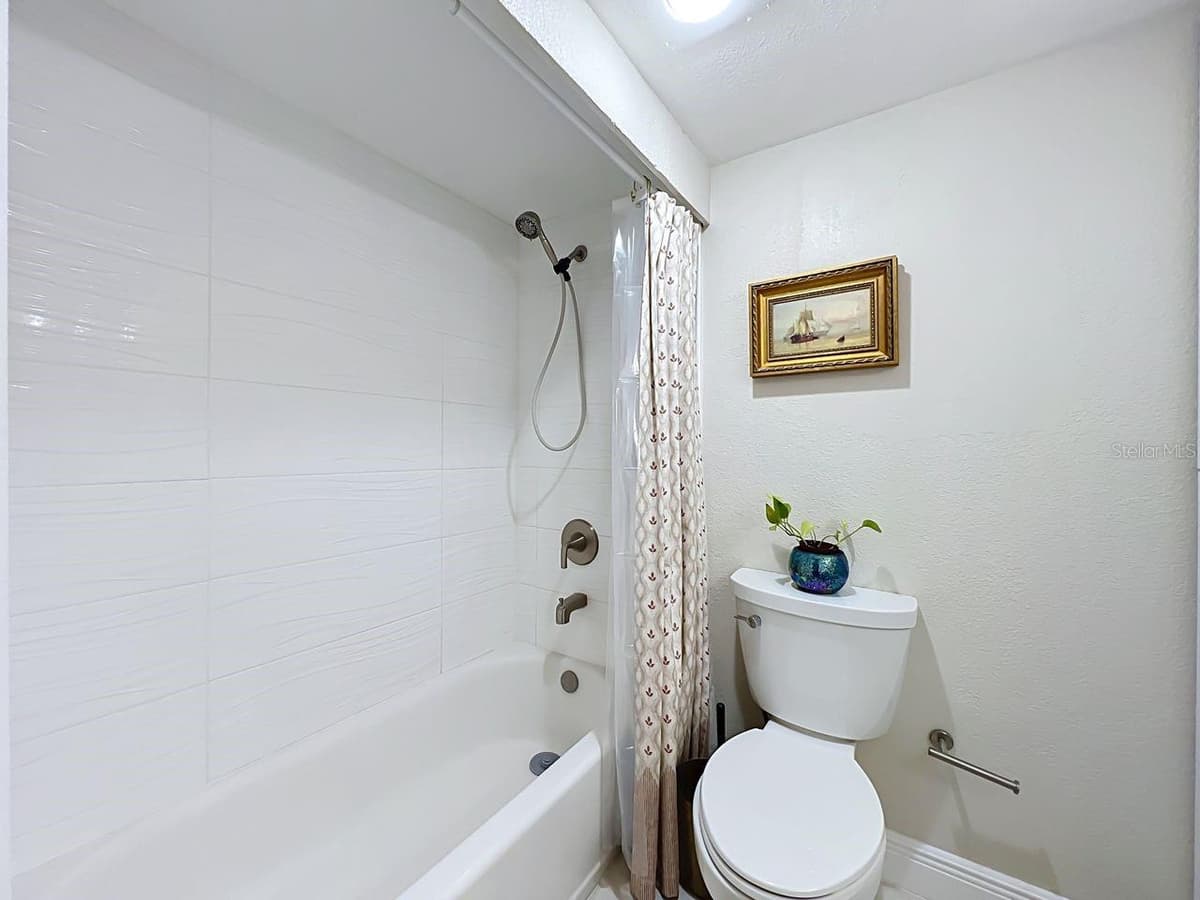 1074 MICHIGAN STREET — photo 8 of 36