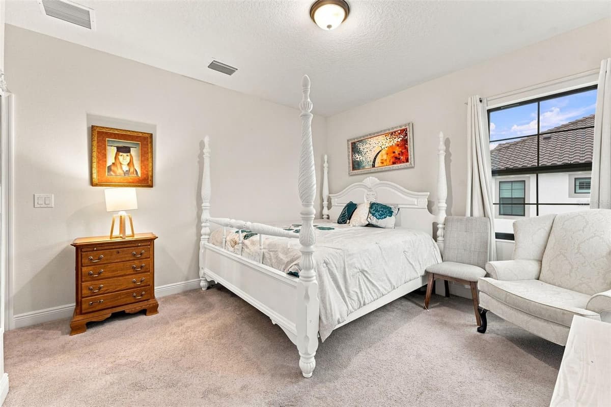 10370 MEADOWRUN DRIVE — photo 32 of 75