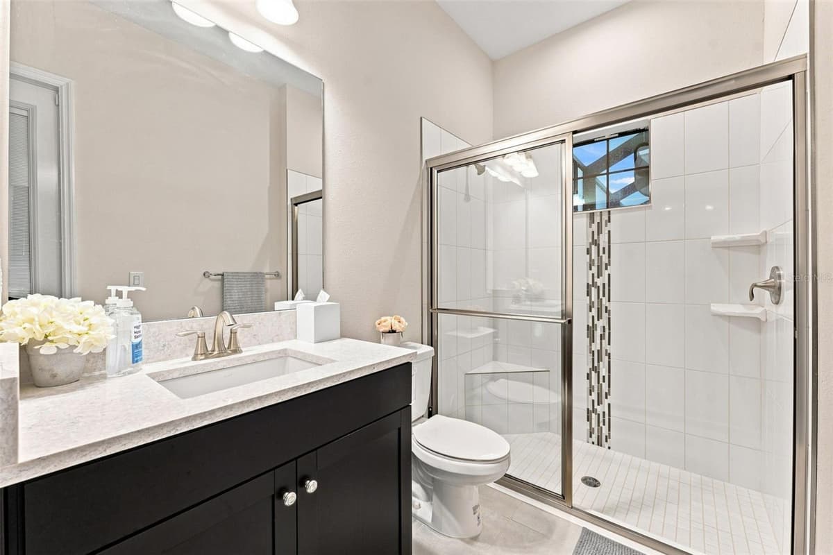 10370 MEADOWRUN DRIVE — photo 38 of 75