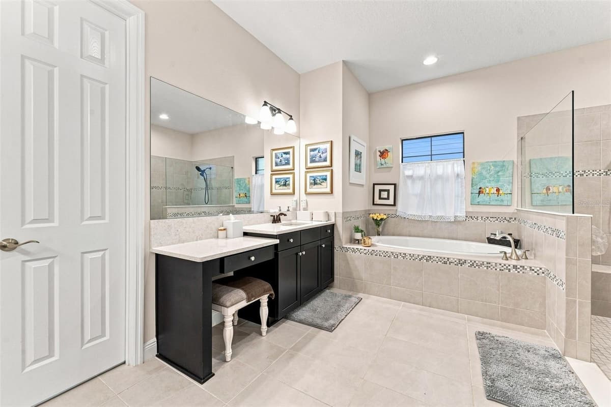 10370 MEADOWRUN DRIVE — photo 24 of 75