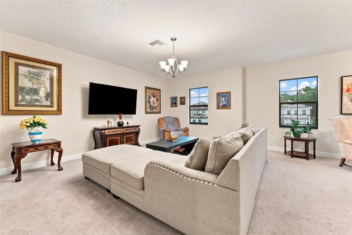 10370 MEADOWRUN DRIVE — photo 44 of 75