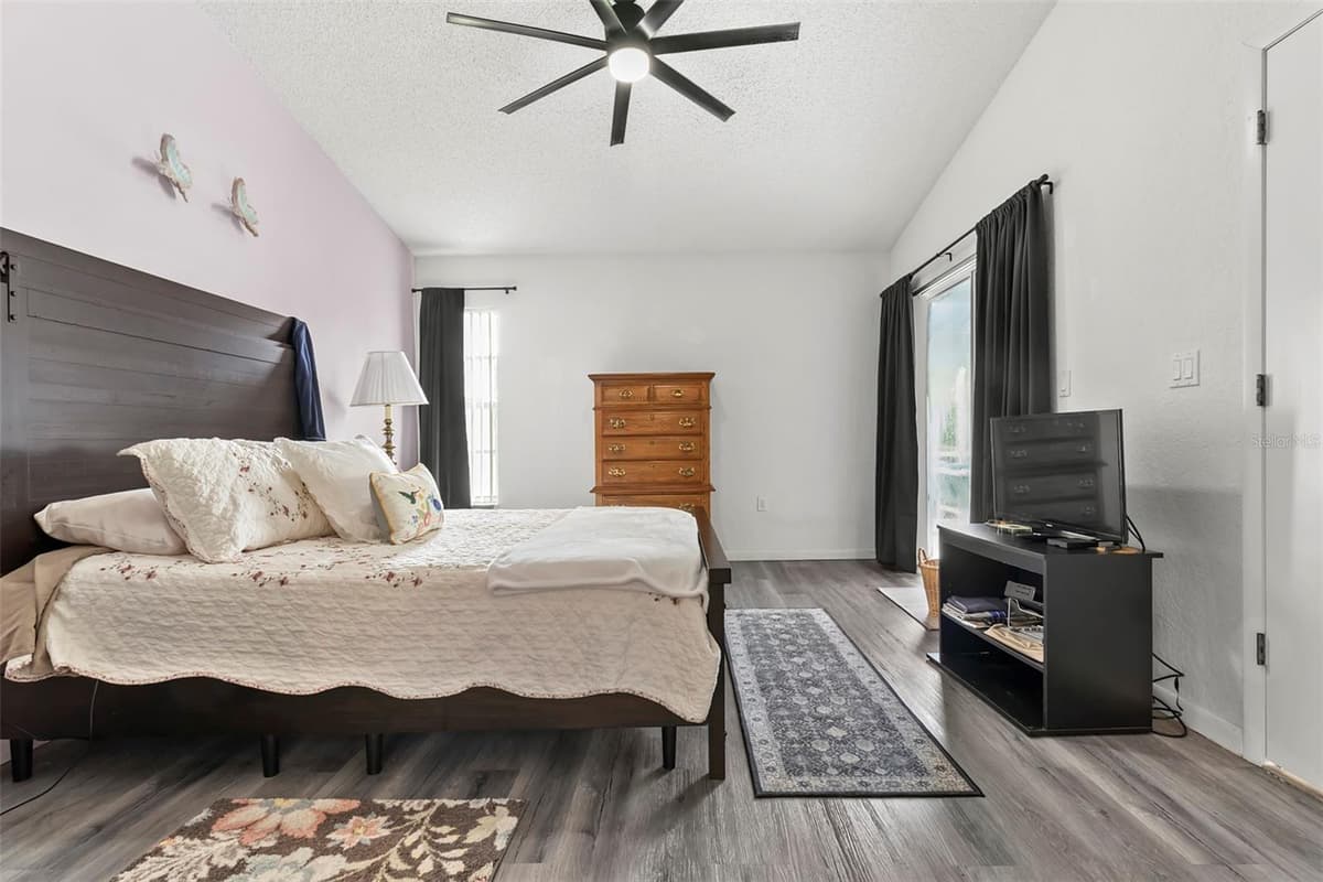 9288 NEW ORLEANS DRIVE — photo 16 of 27