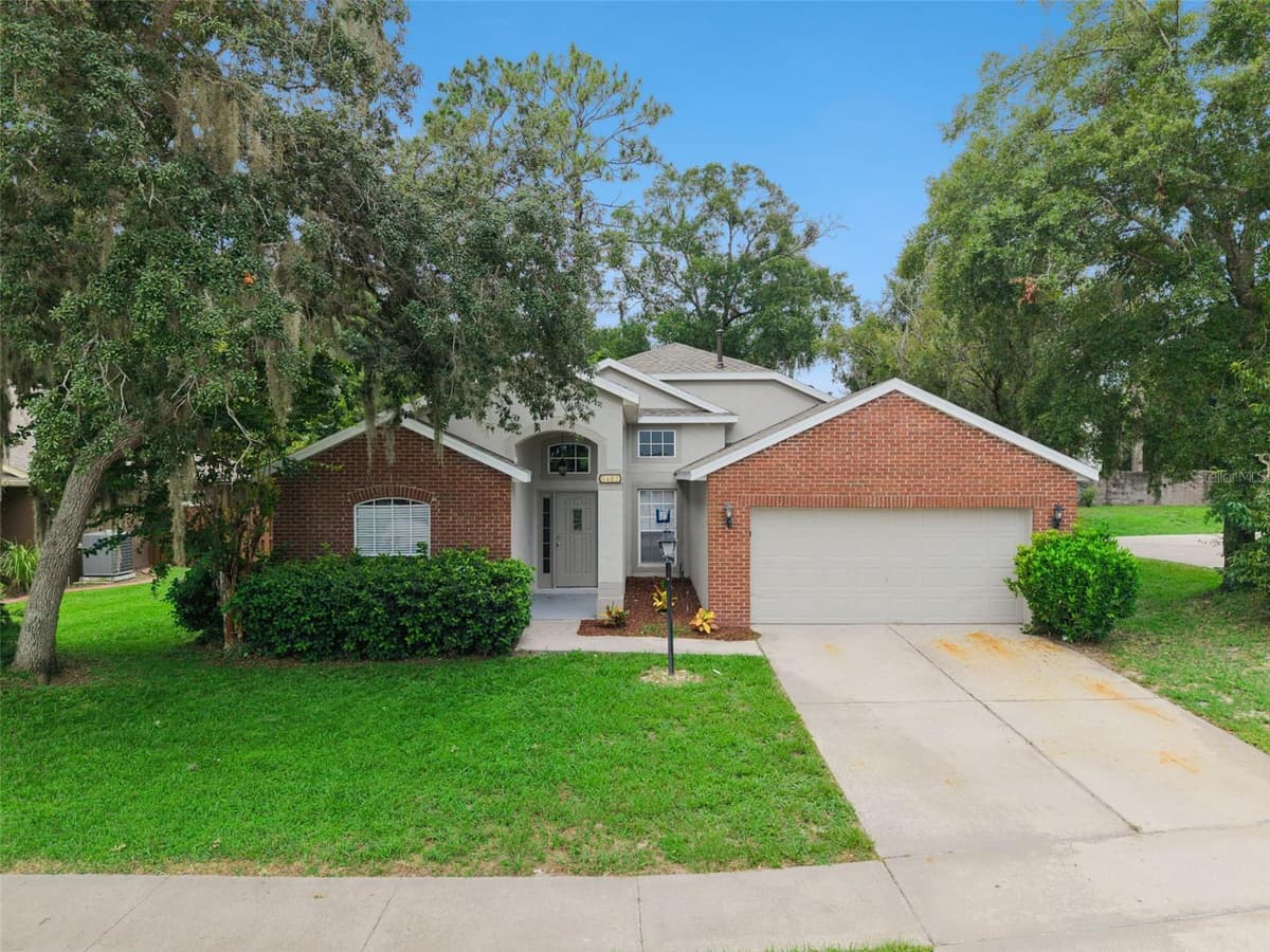 5483 GLEN OAK PLACE — photo 1 of 29