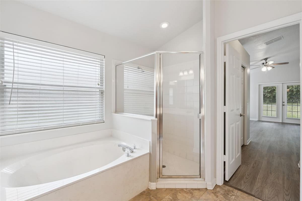 5483 GLEN OAK PLACE — photo 14 of 29