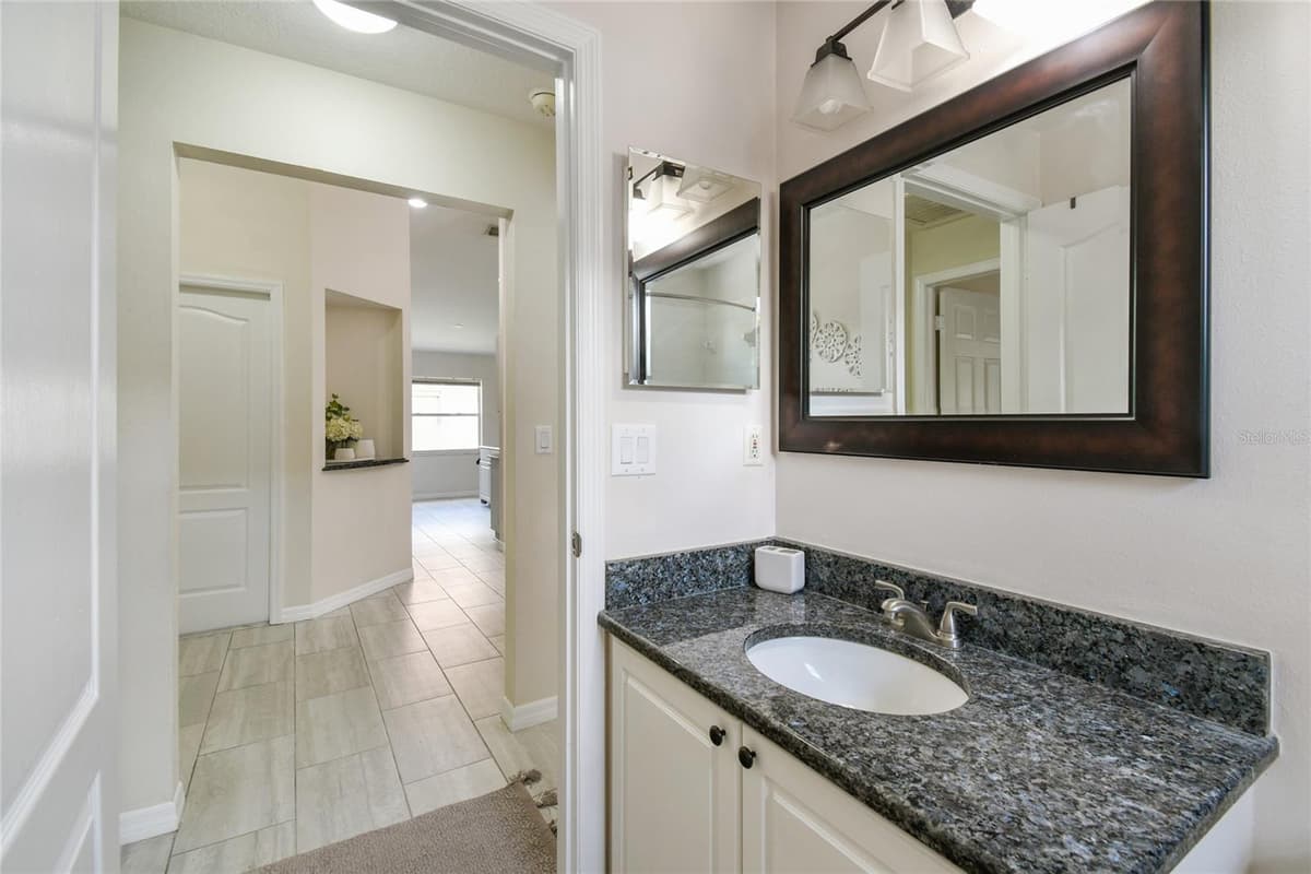 24541 LAUREL RIDGE DRIVE — photo 8 of 38