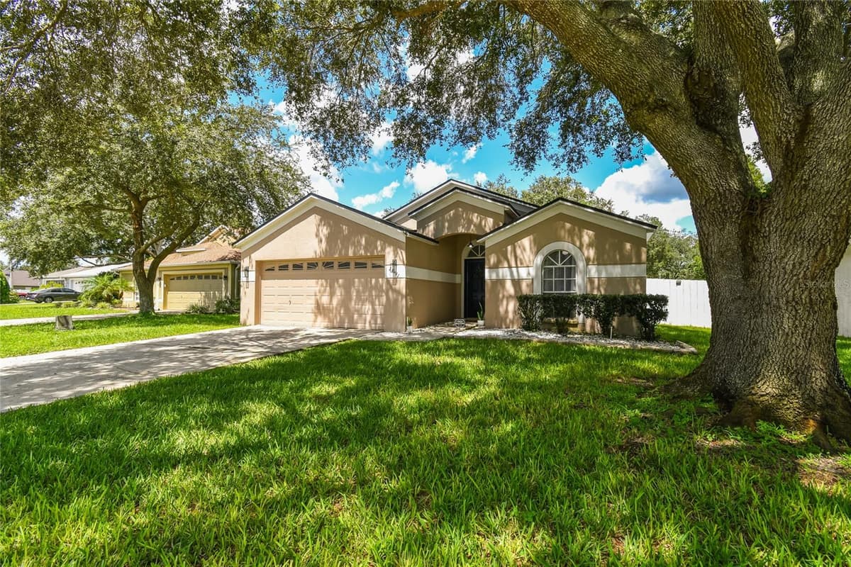 24541 LAUREL RIDGE DRIVE — photo 2 of 38