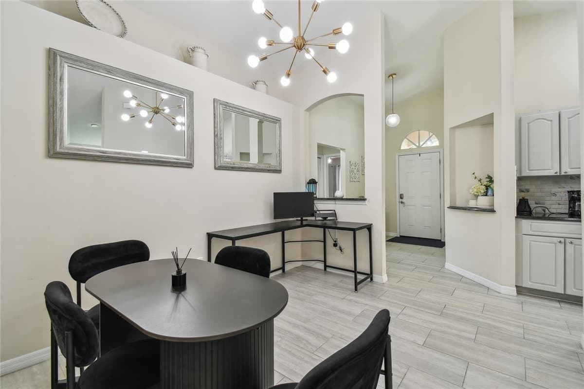 24541 LAUREL RIDGE DRIVE — photo 12 of 38