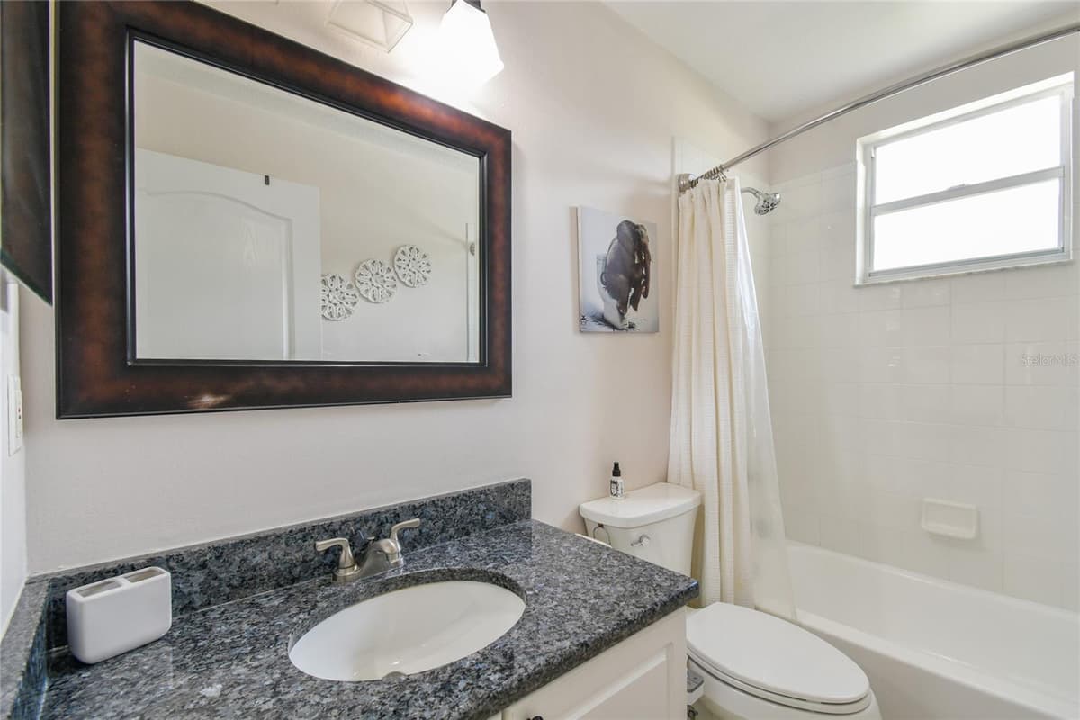 24541 LAUREL RIDGE DRIVE — photo 7 of 38
