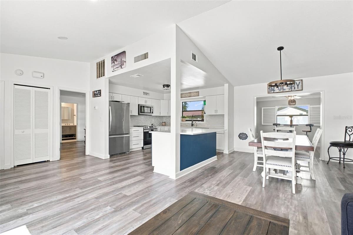 1830 WILLOW OAK DRIVE — photo 13 of 96