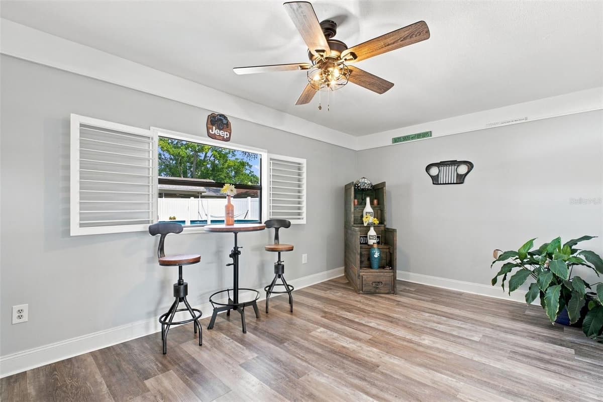 1830 WILLOW OAK DRIVE — photo 45 of 96