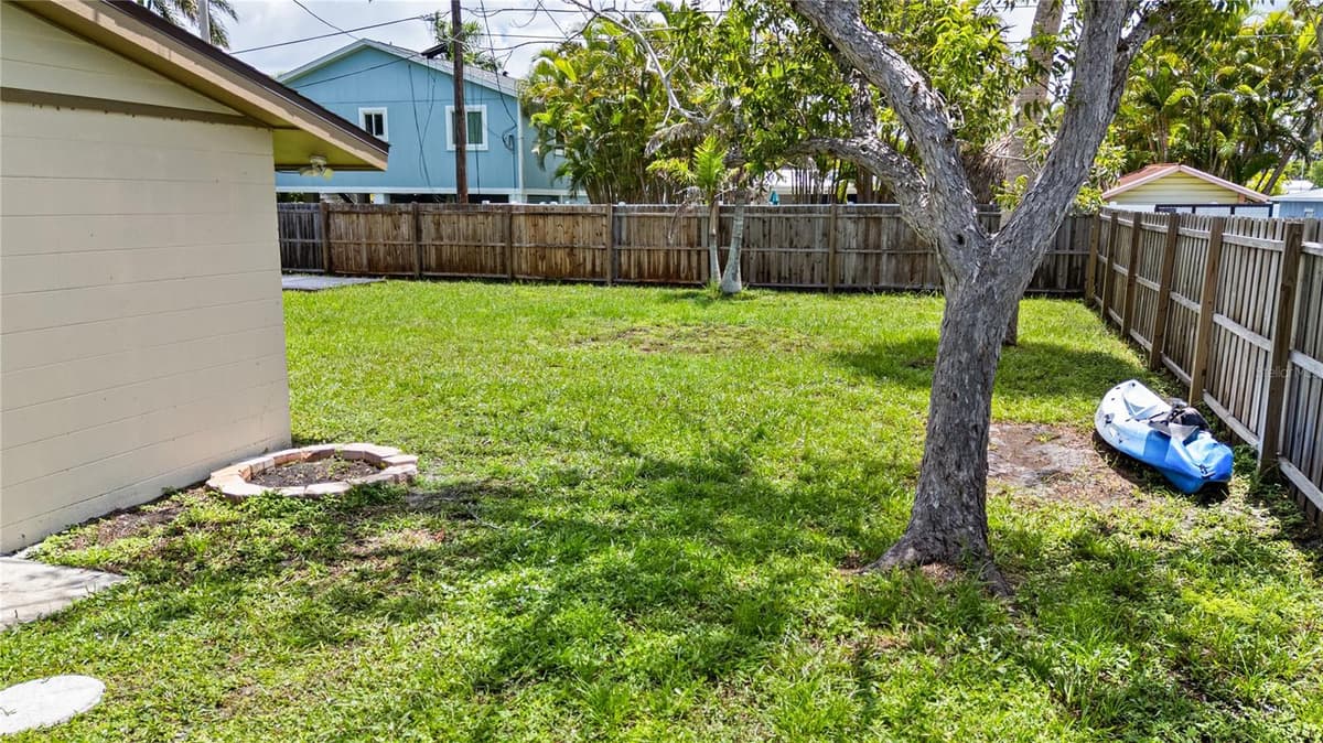 3831 118TH STREET — photo 37 of 46