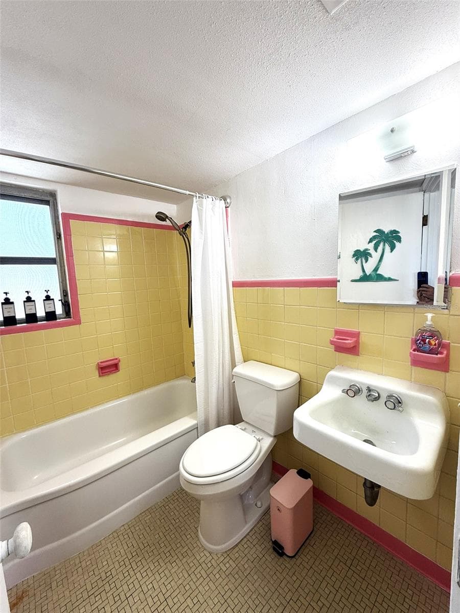 12609 SUNSHINE LANE — photo 20 of 56