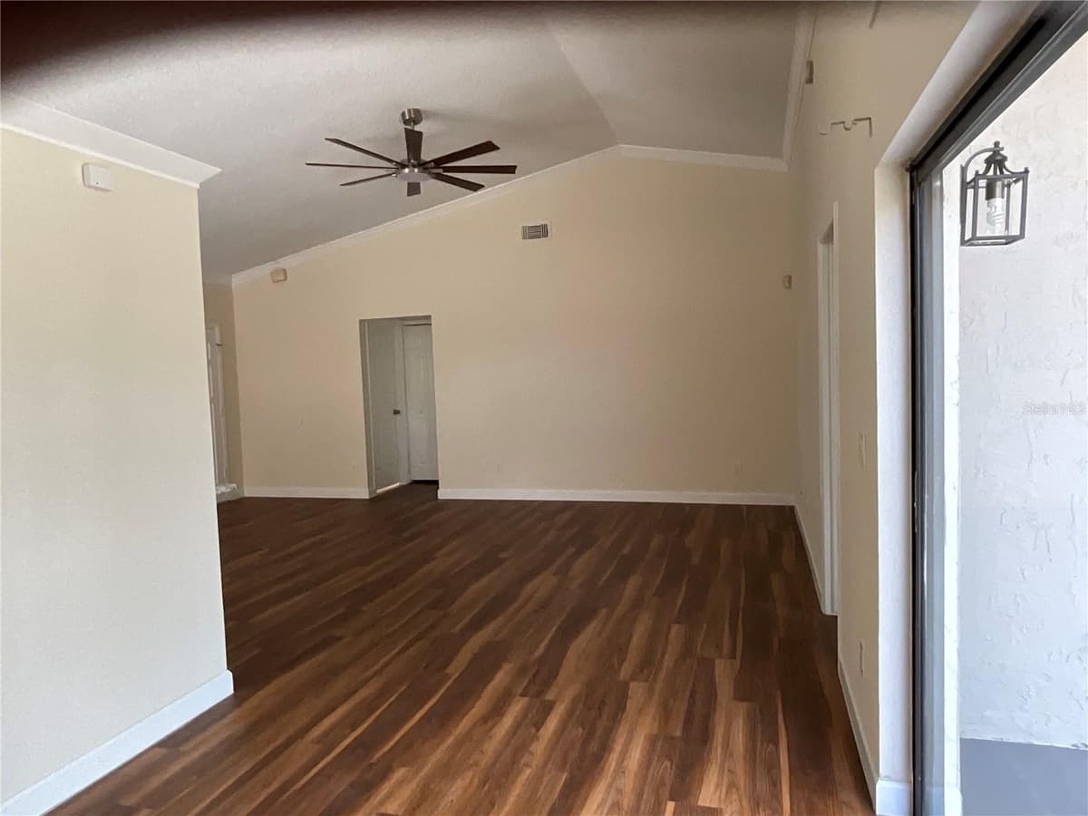1937 MARTINA STREET — photo 16 of 24
