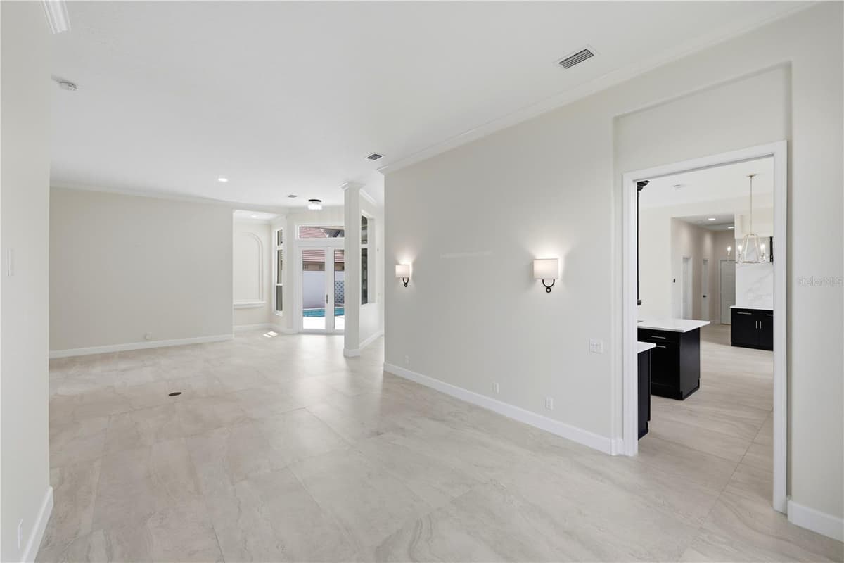 309 STONE BRIAR CREEK DRIVE — photo 18 of 78