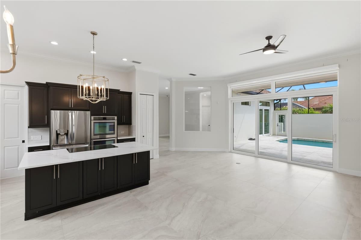 309 STONE BRIAR CREEK DRIVE — photo 23 of 78