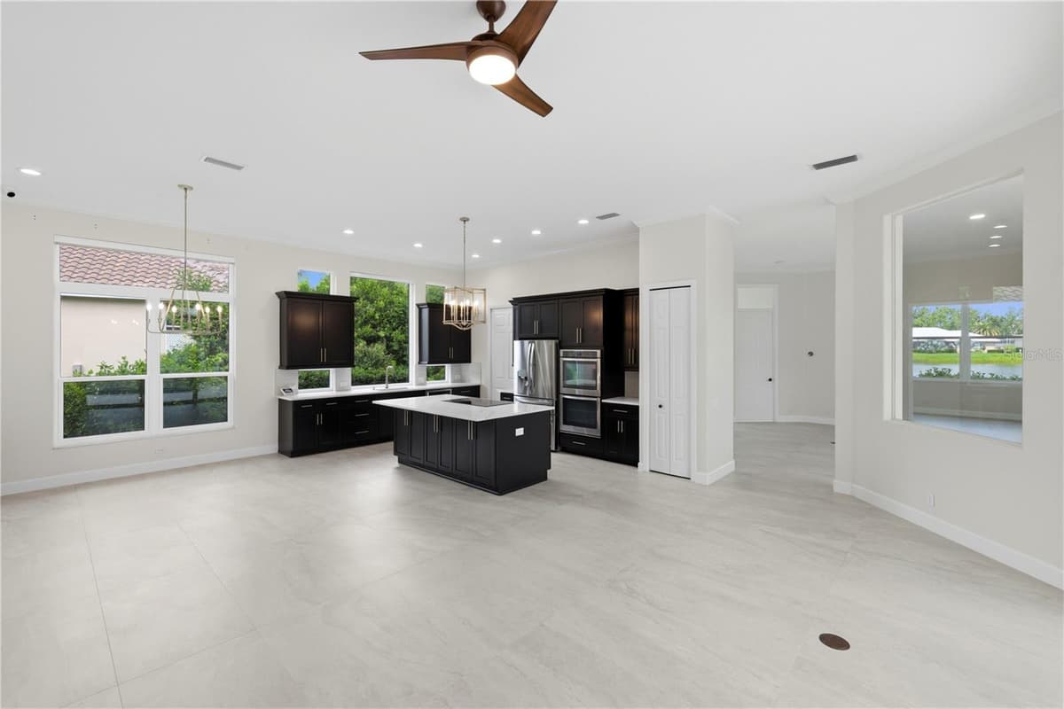 309 STONE BRIAR CREEK DRIVE — photo 31 of 78