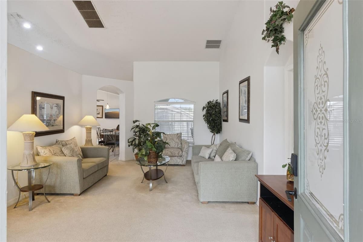 3144 IBIS HILL STREET — photo 2 of 44