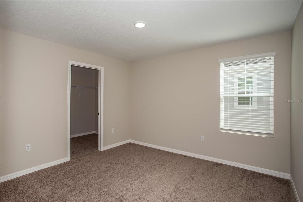 5390 SAN PIETRO DRIVE — photo 22 of 34
