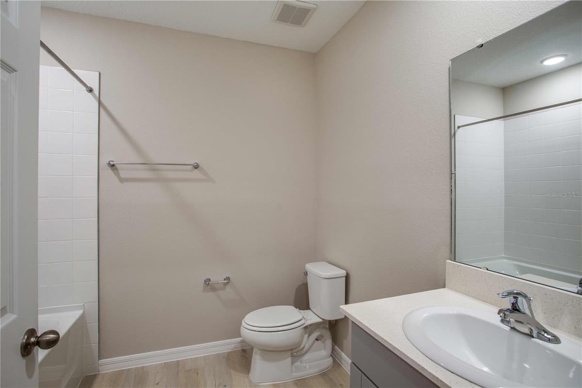 5390 SAN PIETRO DRIVE — photo 19 of 34